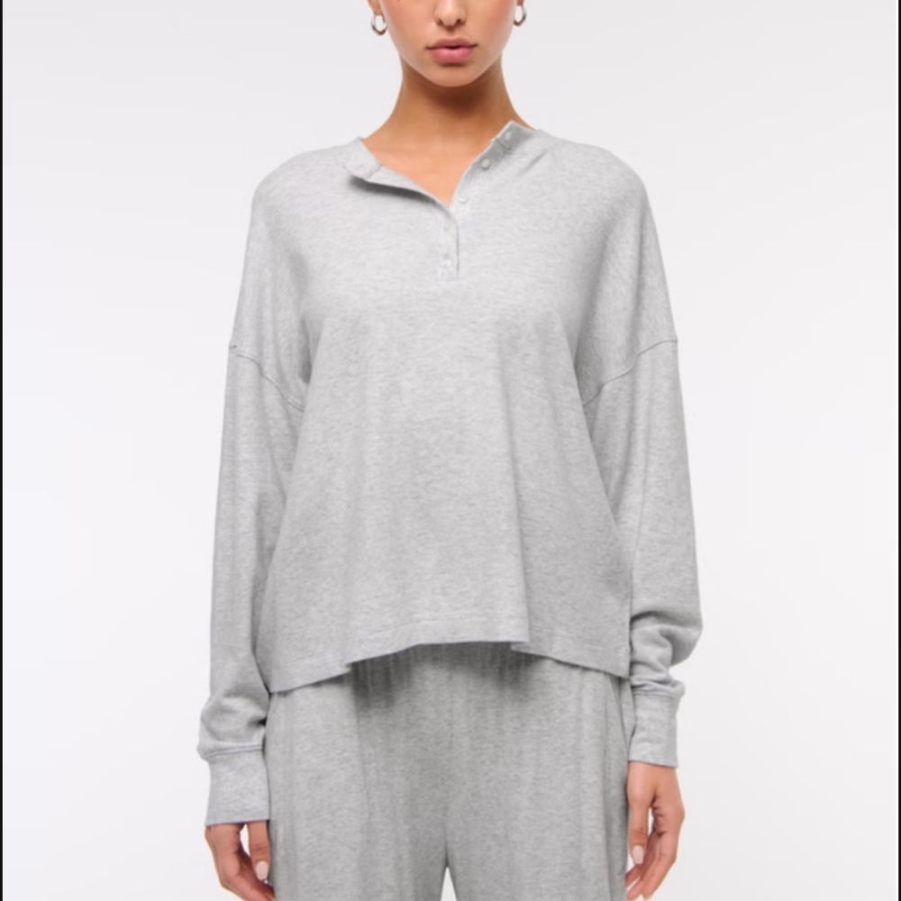 NWT Long Sleeve Button Henley Cozy Lounge